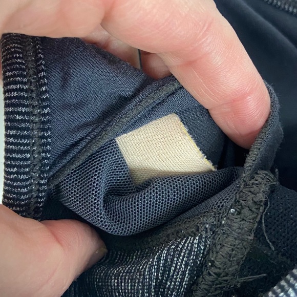 Lululemon Flow Y Sports Bra Nulu Herringbone Sz 6 - Picture 5 of 6